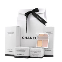 Подарочный набор Chanel 5 в 1 - White Essentiel