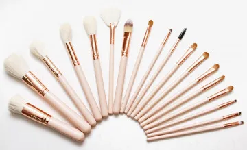 Набор кистей - 18 кистей