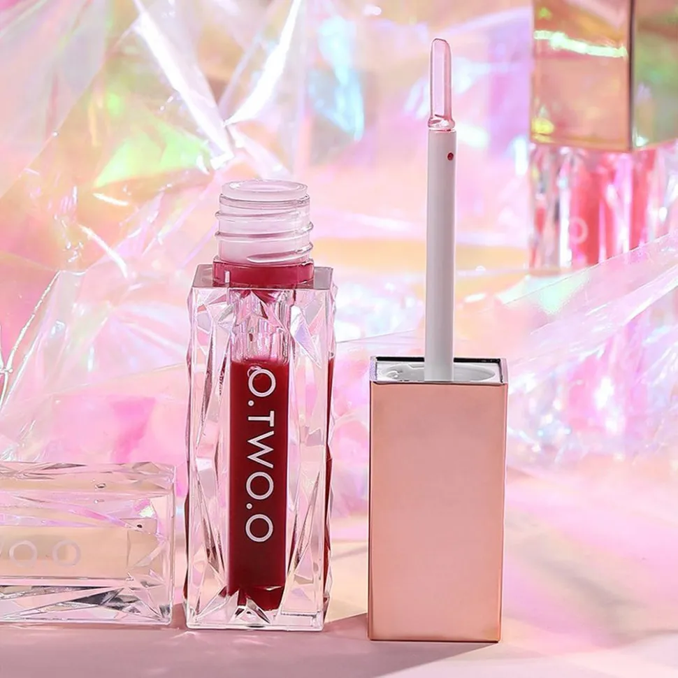 Глянцевый блеск для губ O.TWO.O арт. 1014 #05 3 g.