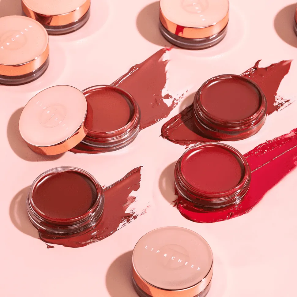 Увлажняющий блеск для губ и щек 2 в 1 O.TWO.O арт. SC048 №03 Throbbing 6 g.