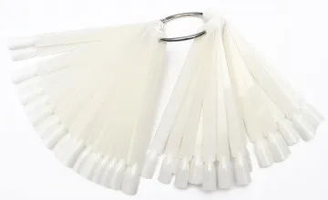 Палитра для лака Веер на кольце (50 типс) в ассортименте